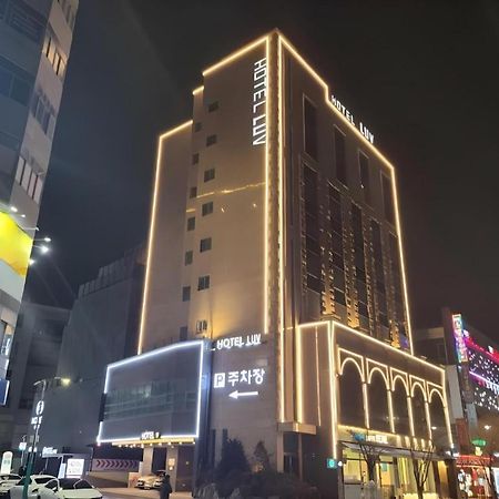 Business Design Hotel Luv Incheon Esterno foto