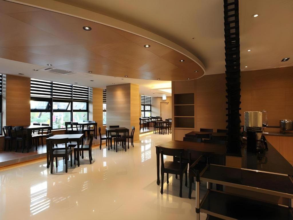 Business Design Hotel Luv Incheon Esterno foto