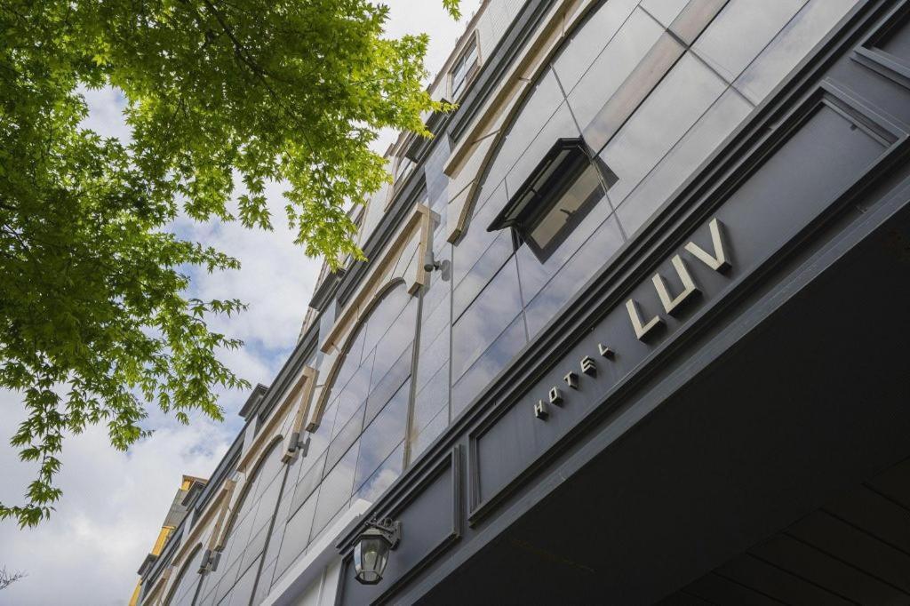 Business Design Hotel Luv Incheon Esterno foto